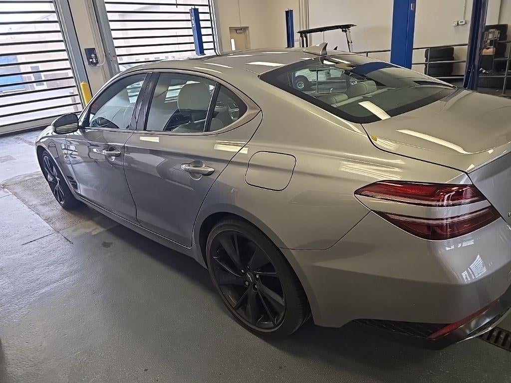 2023 Genesis G70 2.0T Sport Prestige