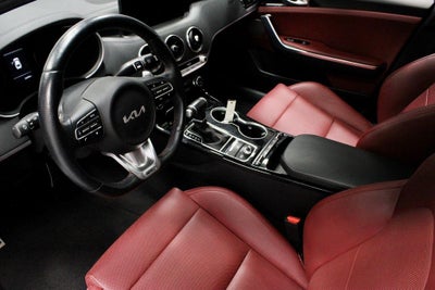 2023 Kia Stinger GT-Line