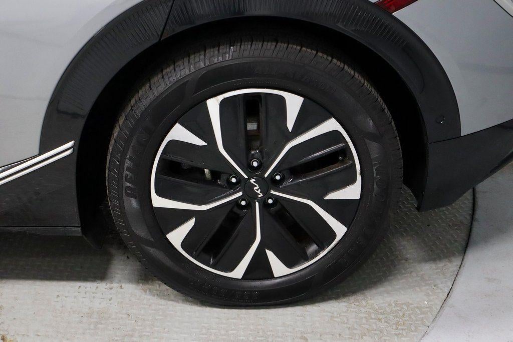 2022 Kia EV6 Wind