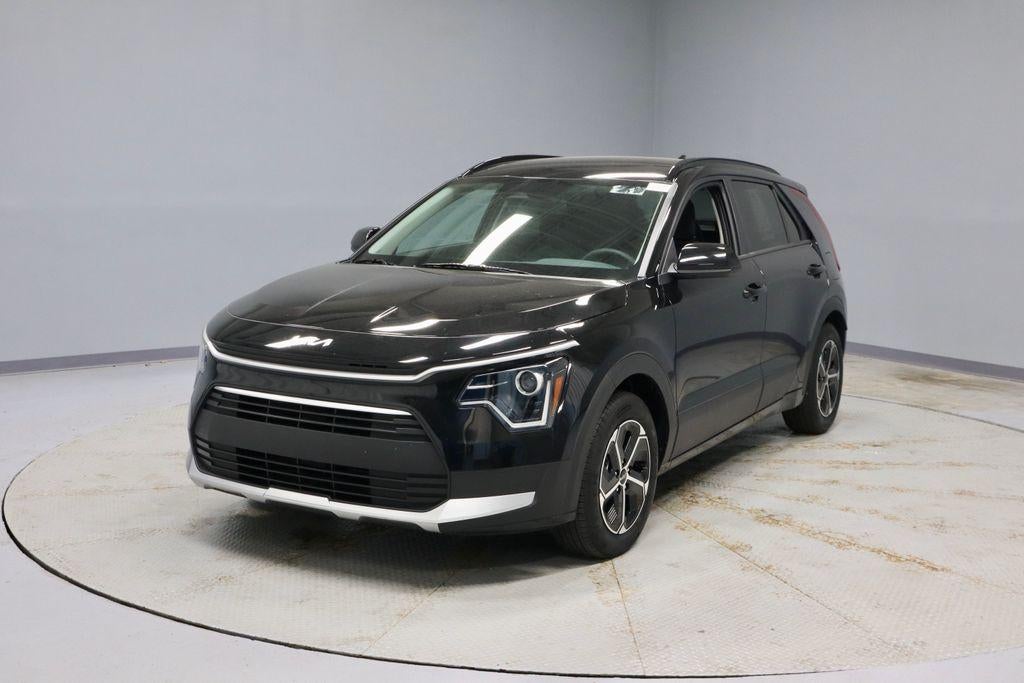 2023 Kia Niro LX