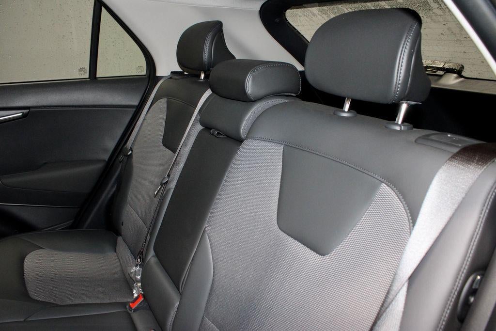 2025 Kia Niro EX Touring