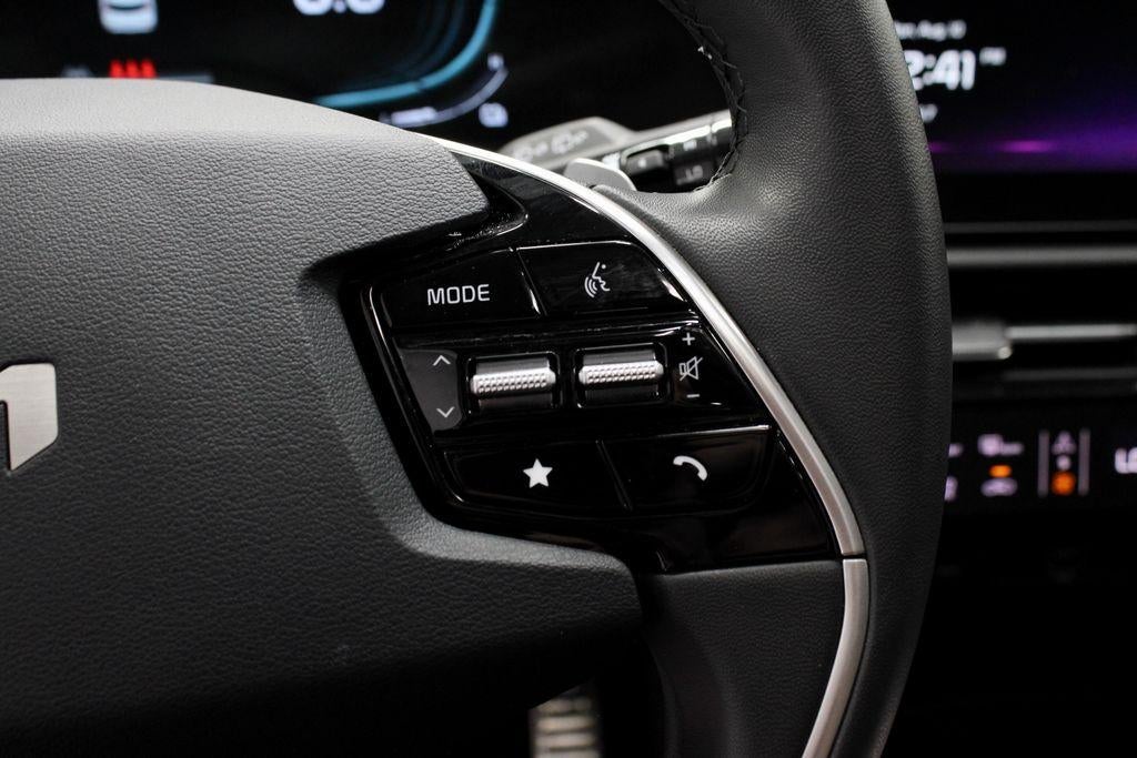 2025 Kia Niro EX Touring