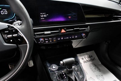 2025 Kia Niro EX Touring