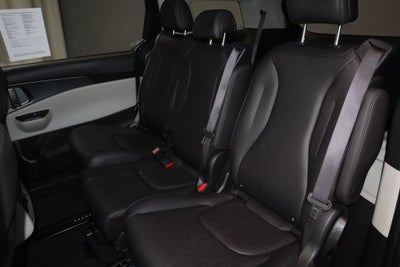 2024 Kia Carnival LX Seat Package