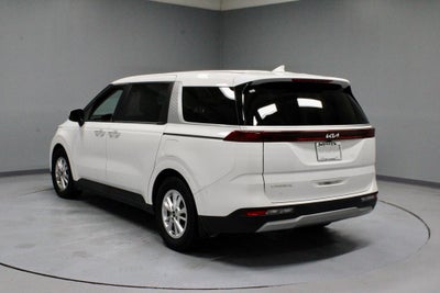 2023 Kia Carnival LX