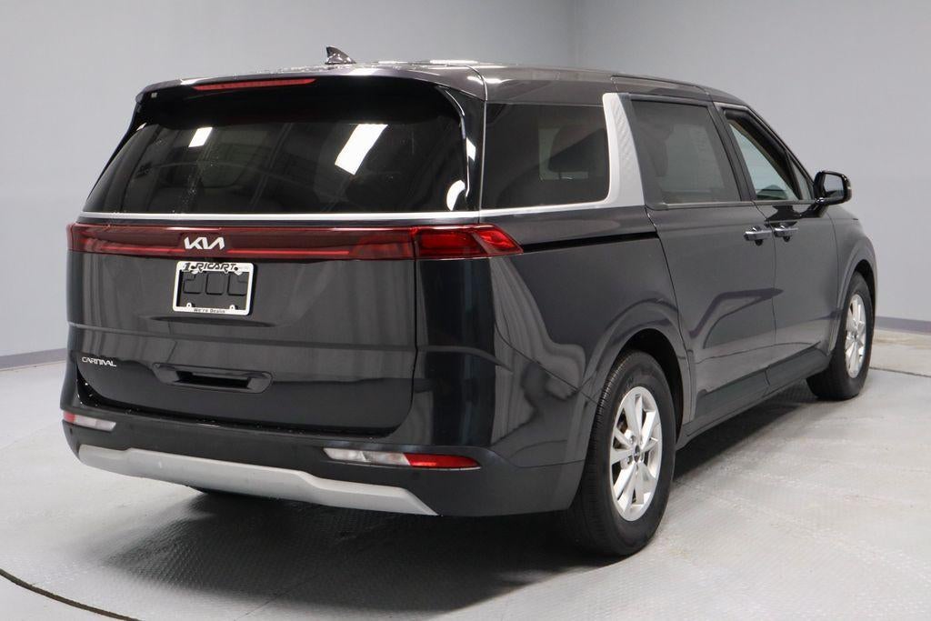 2024 Kia Carnival LX Seat Package