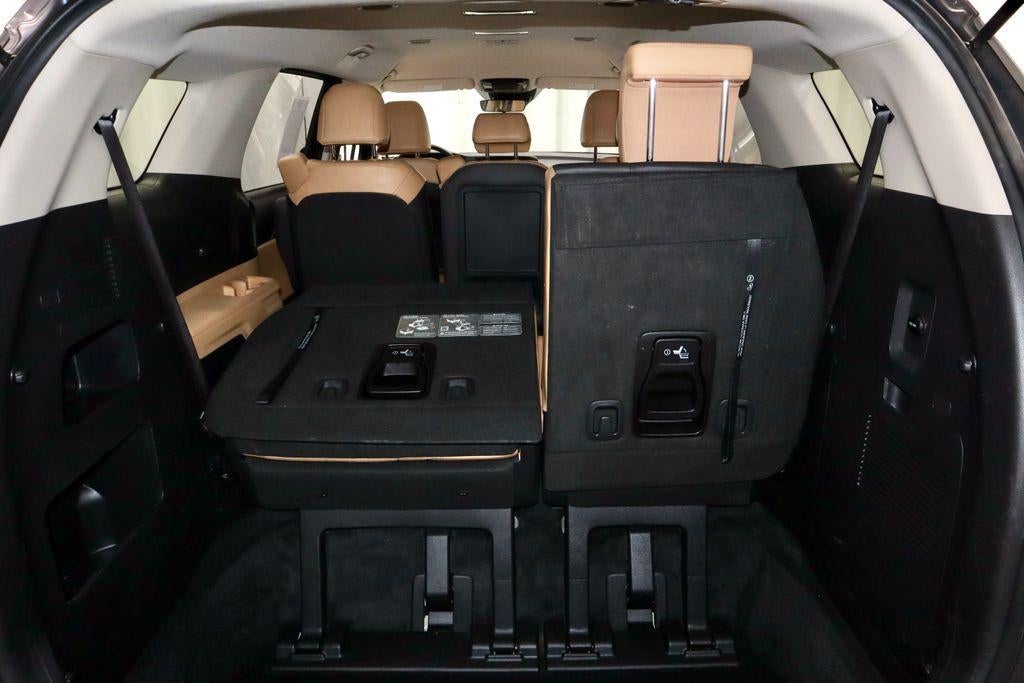 2024 Kia Carnival LX Seat Package