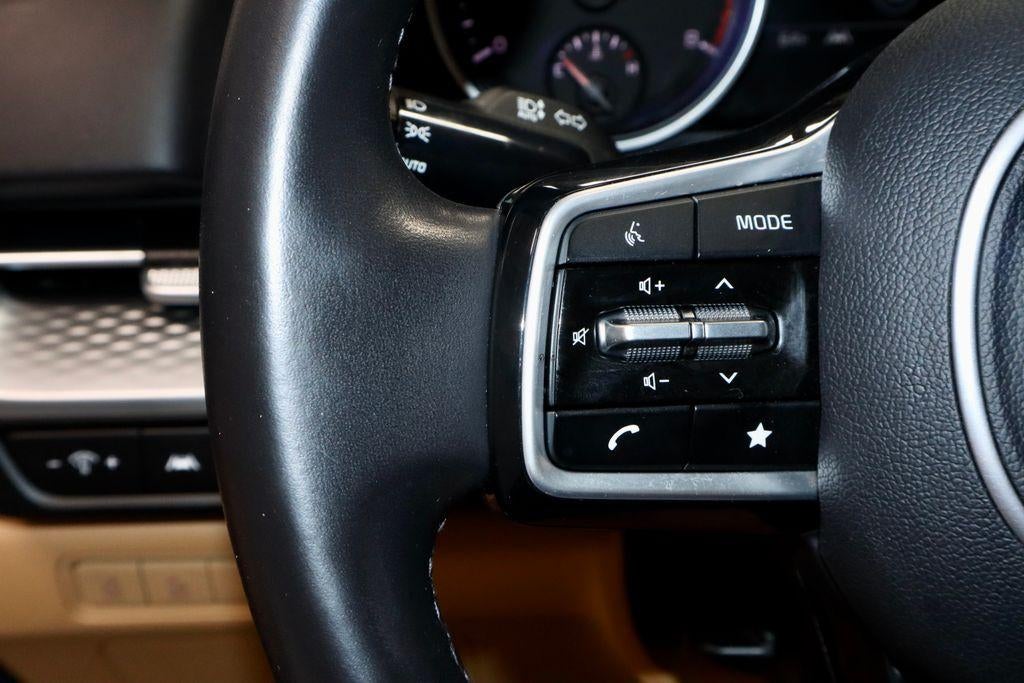 2024 Kia Carnival LX Seat Package