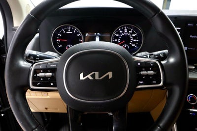 2024 Kia Carnival LX Seat Package