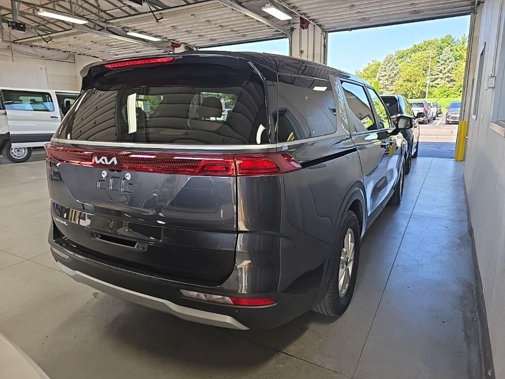 2024 Kia Carnival LX Seat Package