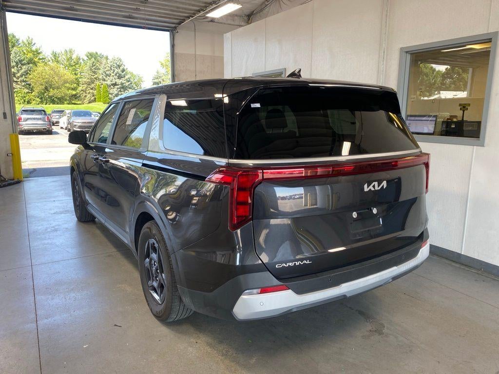 2025 Kia Carnival LXS