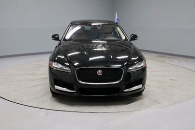 2020 Jaguar XF 30t Prestige