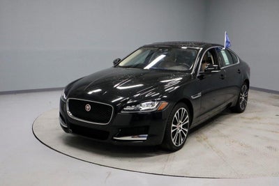 2020 Jaguar XF 30t Prestige