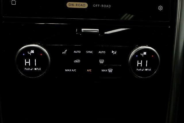 2024 Land Rover Discovery S