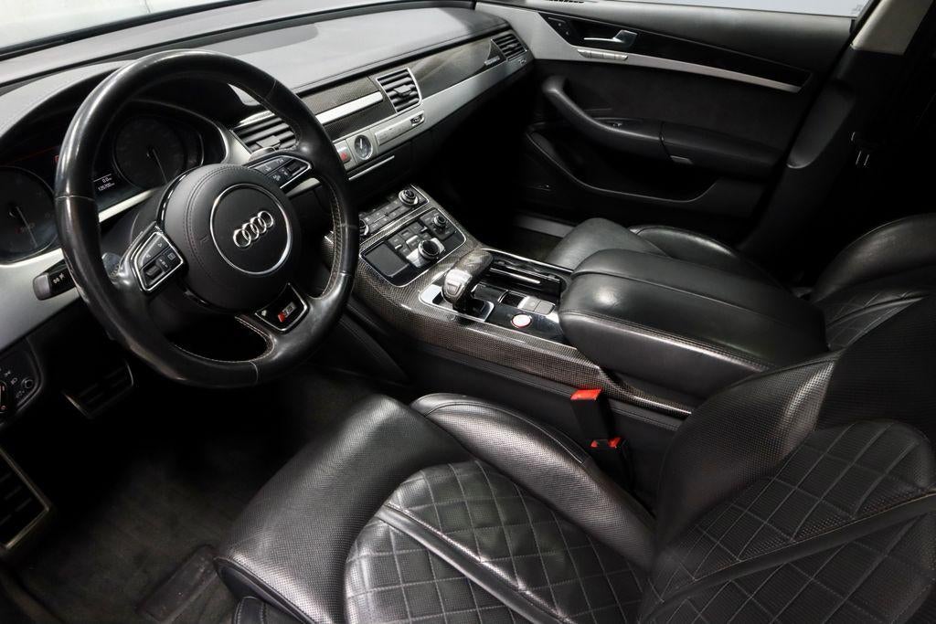 2013 Audi S8 4.0T