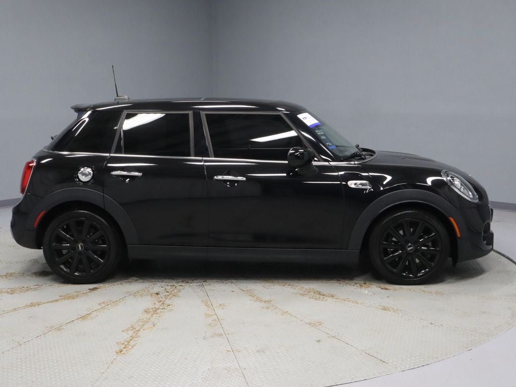 2021 MINI Cooper S Hardtop 4 Door Signature