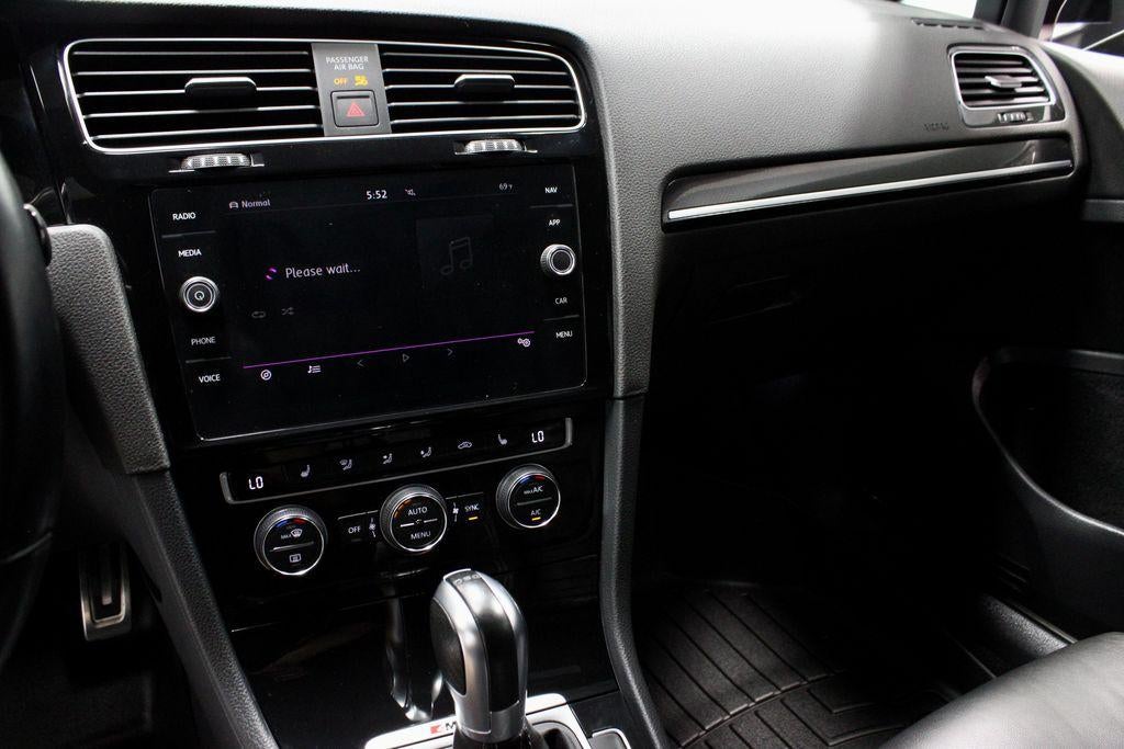 2019 Volkswagen Golf R DCC & Navigation 4Motion