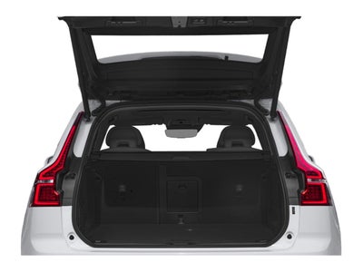 2020 Volvo XC60 T5 Momentum