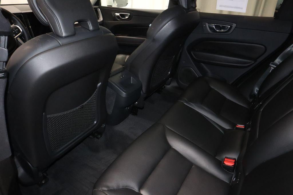 2023 Volvo XC60 B5 Core