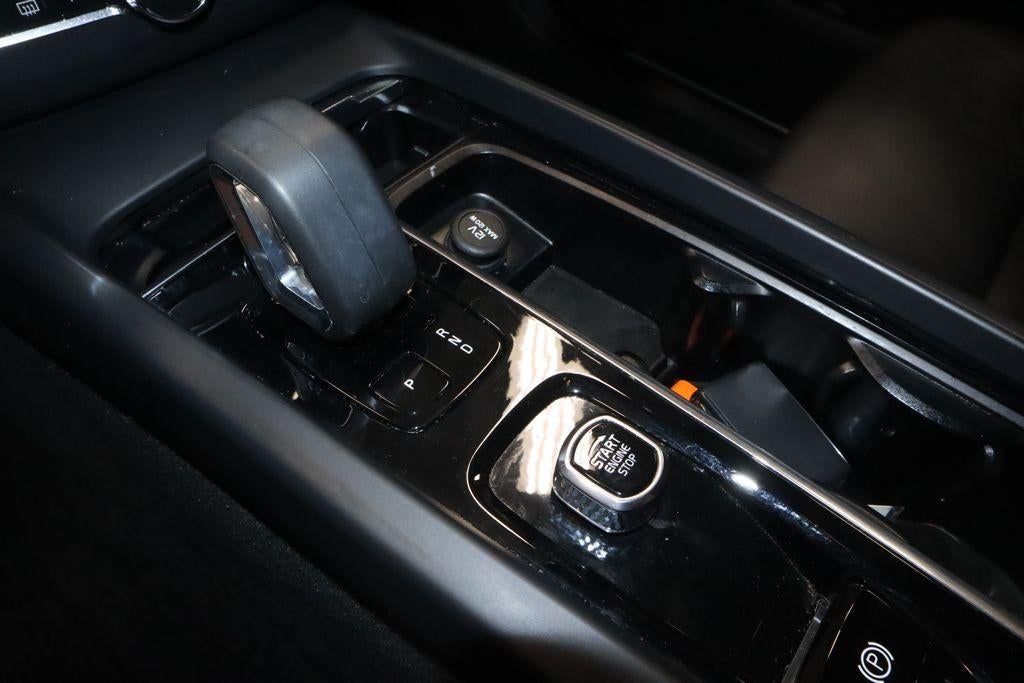 2023 Volvo XC60 B5 Core