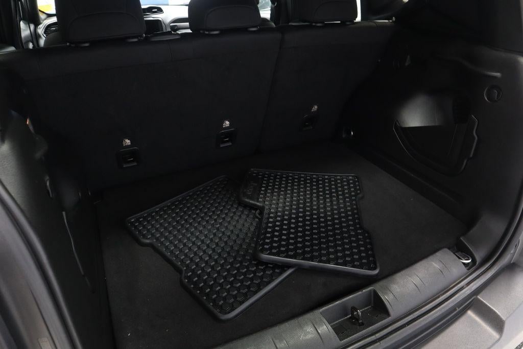 2022 Jeep Renegade Altitude